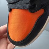 JORDAN 1 RETRO HI SATIN SBB - AV3725 010 - 41