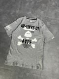 AA.PE UNVS 01 TEE