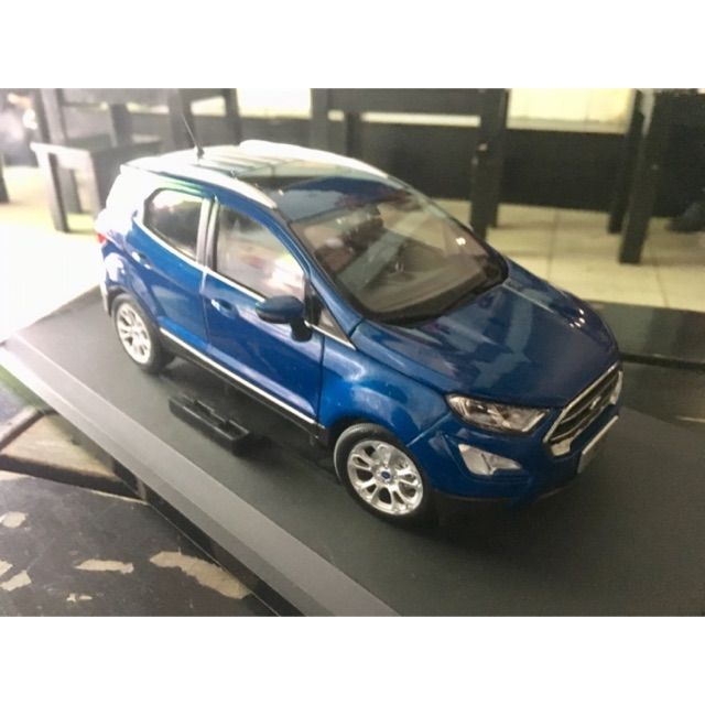 Ford Everest thế hệ mới Tài sắc vẹn toàn