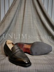 Giày Penny Loafer Đen Da Bò Ý Đế Da