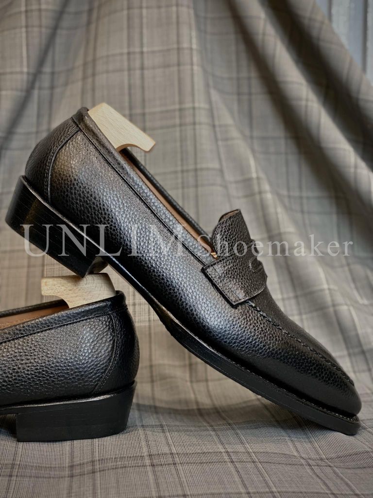 Giày Penny Loafer Đen Da Bò Ý Đế Da