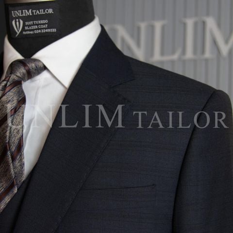 Suit 3 Mảnh Xanh Đen Họa Tiết Vân Chìm