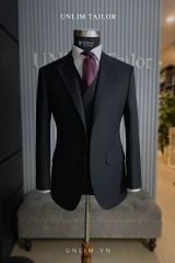 Suit Đen Kẻ Sọc Vân Nổi