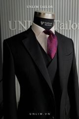 Suit Đen Kẻ Sọc Vân Nổi