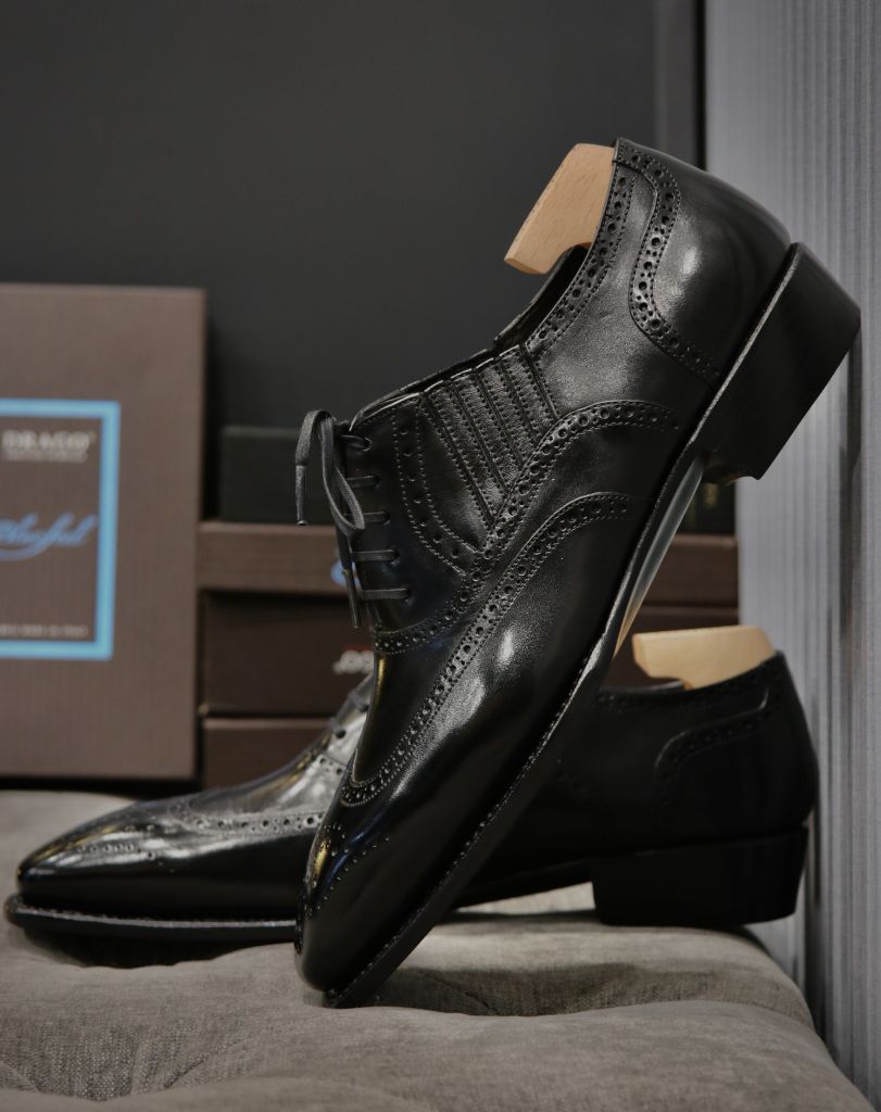Giày Oxford Brogue Đen Da Bò Ý Đế Xanh