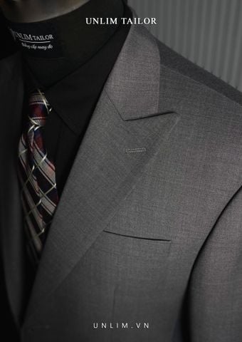 Suit Half Lining Cổ Nhọn Ghi Tối