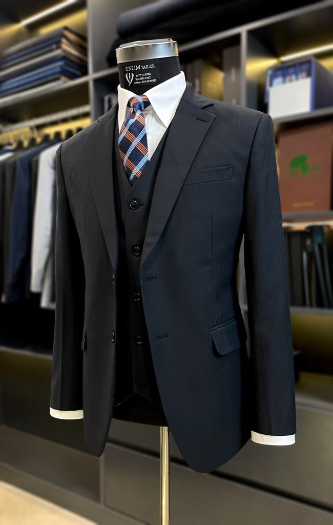 Suit Xanh Tối Kẻ Chìm