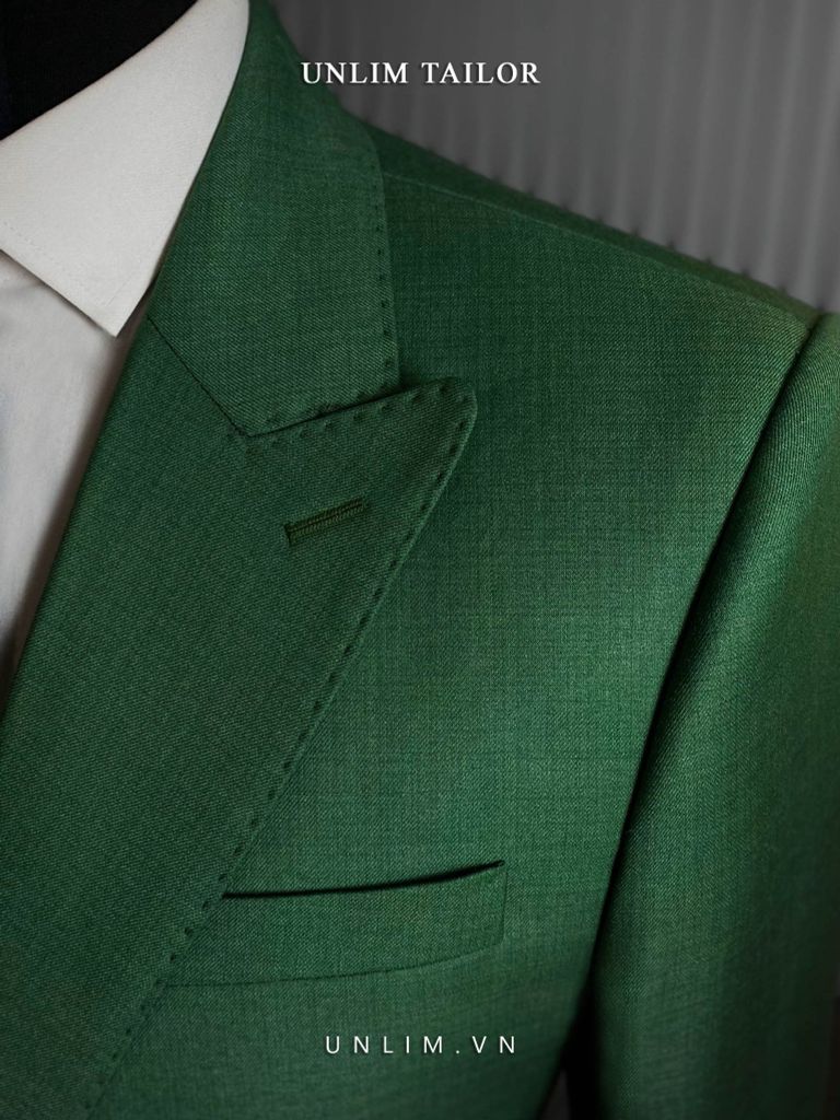 Suit Xanh Sẫm Cổ Nhọn