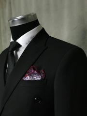 Suit Đen Truyền Thống