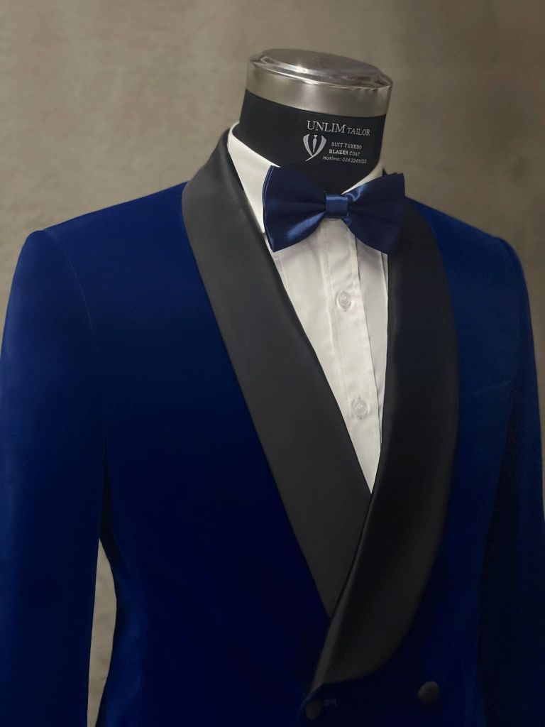 Tuxedo Xanh blue
