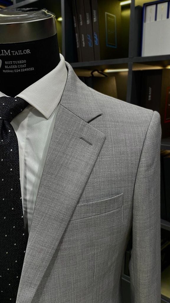 Suit Xám Sáng Cổ K