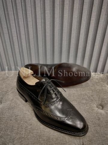 Giày Oxford Wingtip Đen Da Bò Ý Đế Nâu