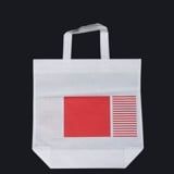  Red And White Non-Woven Bag With Boat-Shaped Bottom 