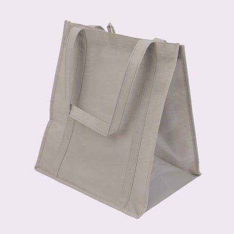  Simple Non-Woven Bag And Straps From Below 