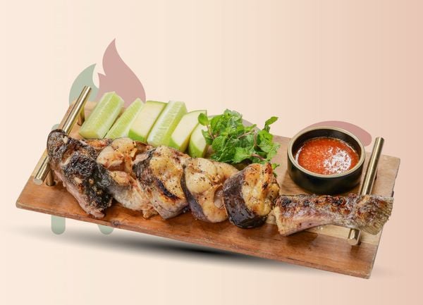  Cá Lăng Nướng Mọi 