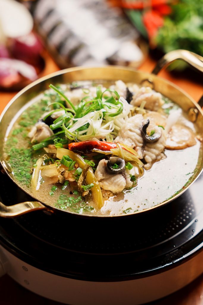  Lẩu Cá Chua Cay 