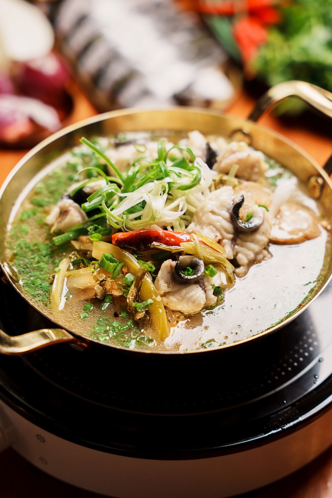  Lẩu Cá Chua Cay 