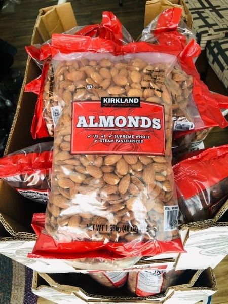  Hạt hạnh nhân Kirkland Almonds không muối 1.36kg Mỹ 