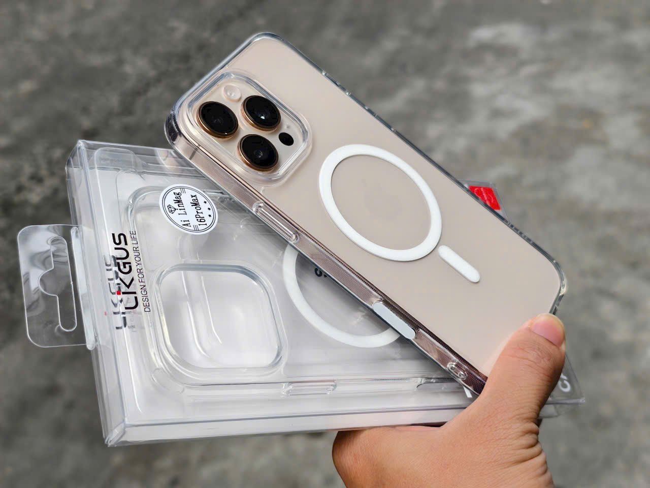  Ốp Likgus Trong Suốt  [ Có Nút Camera Control ] 