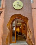  EL OASIS COFFEE & LOUNGE 