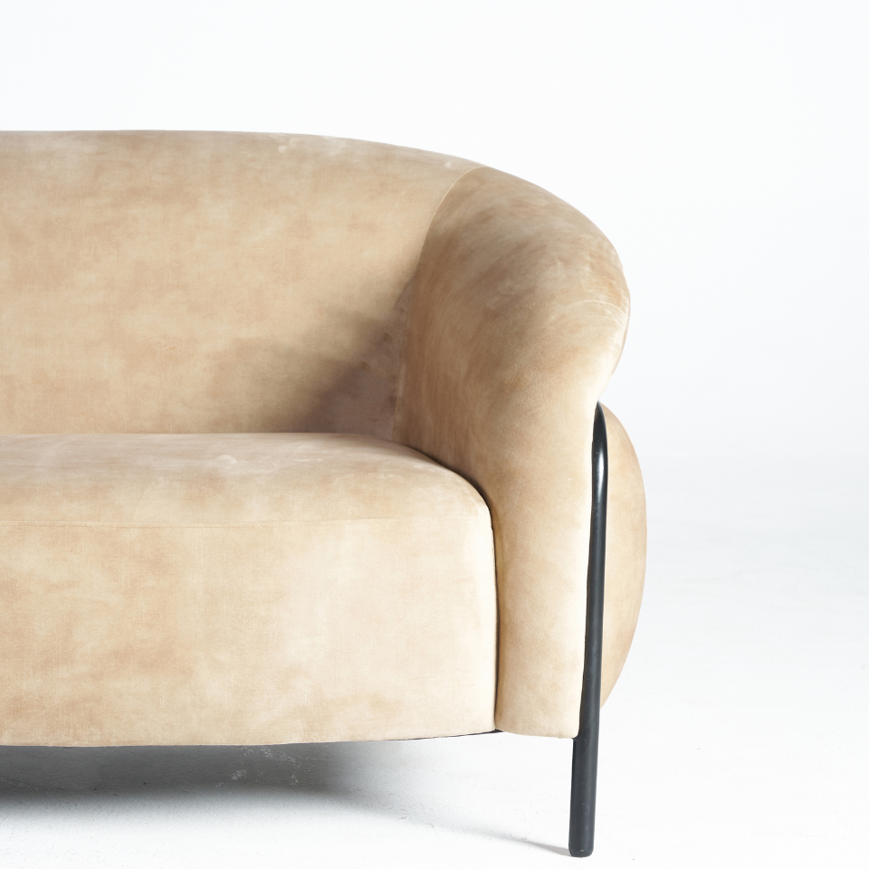 Belly Sofa / Grado