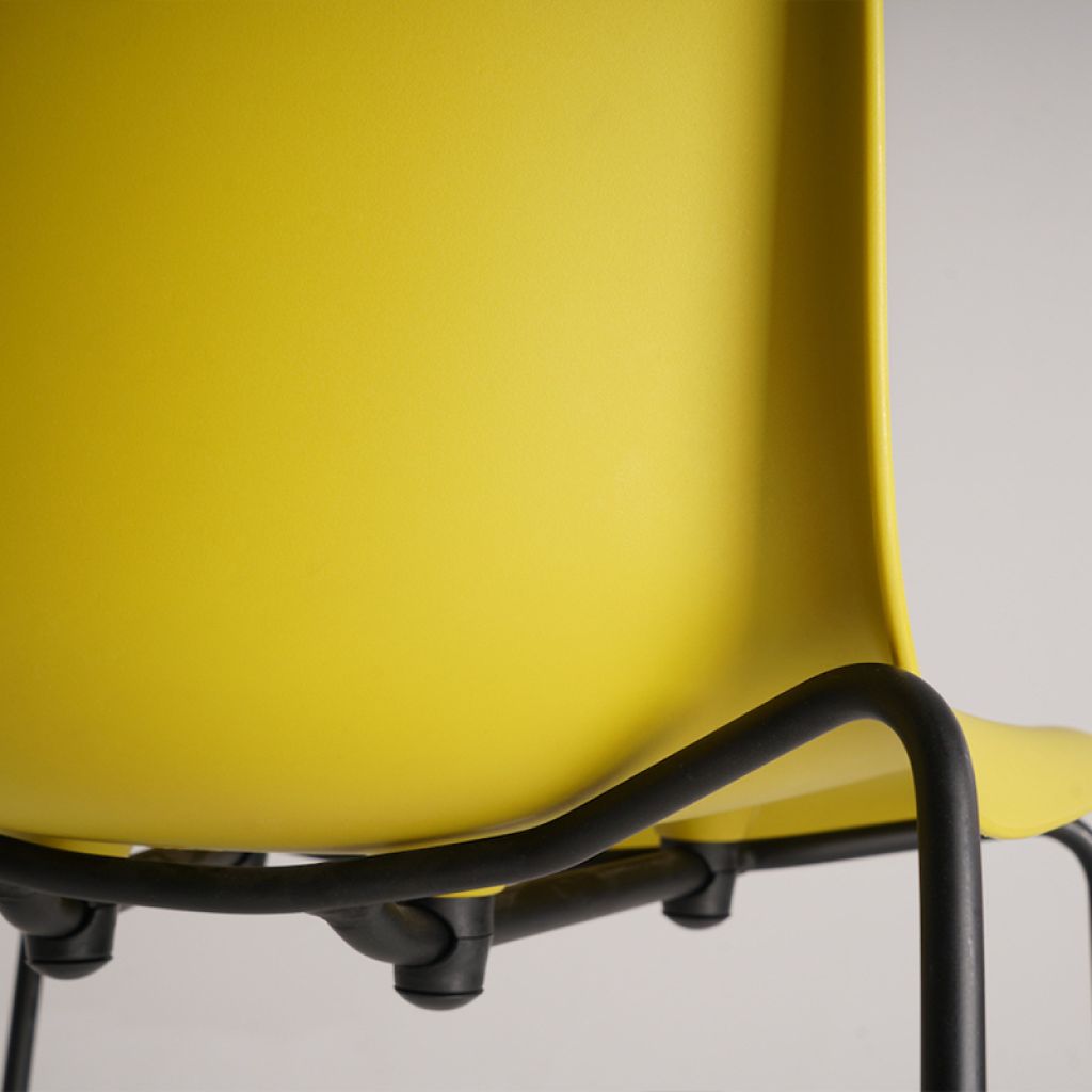 Every Chair / Grado