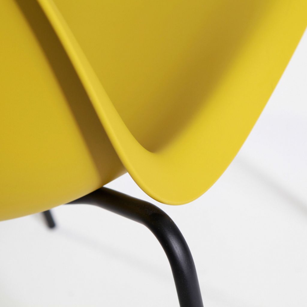 Every Chair / Grado