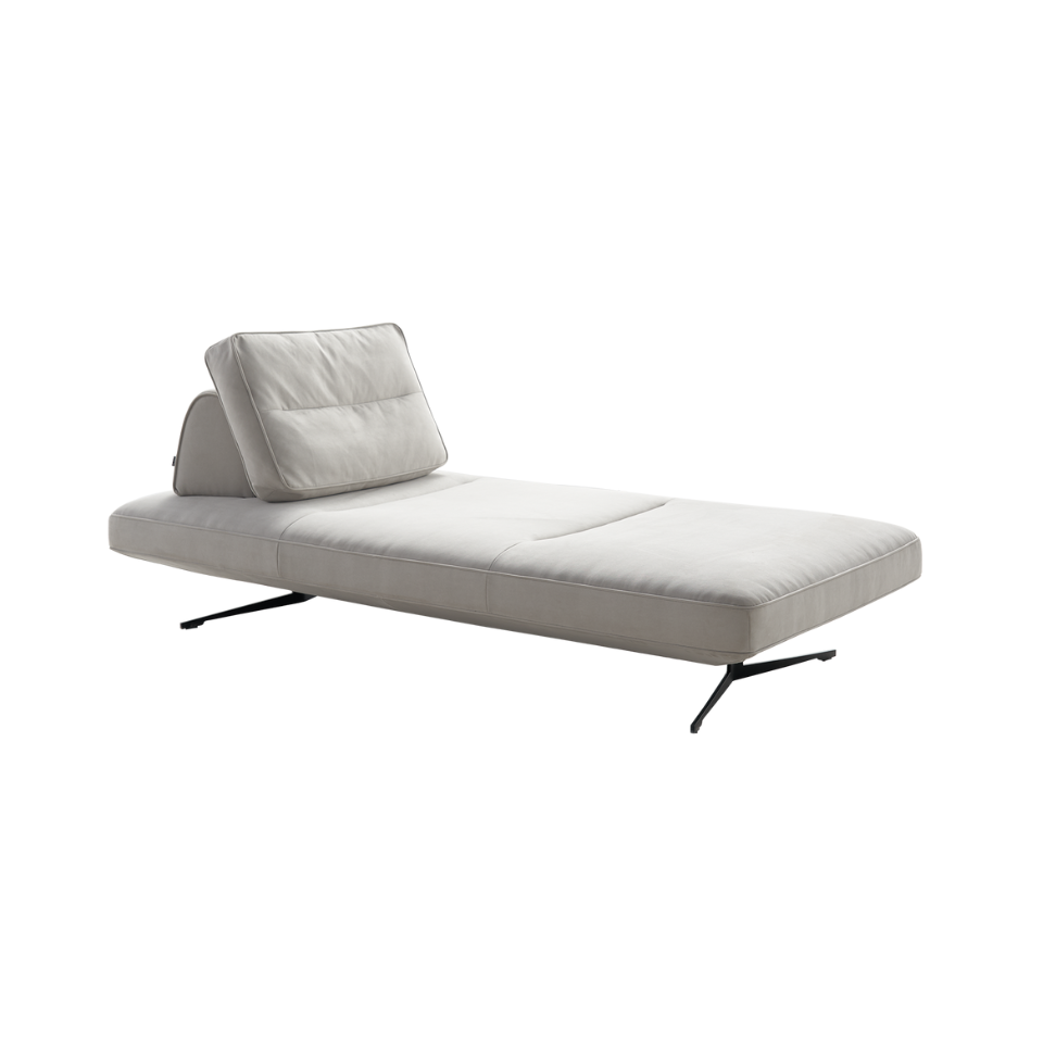 9-Layers Sofa / Grado