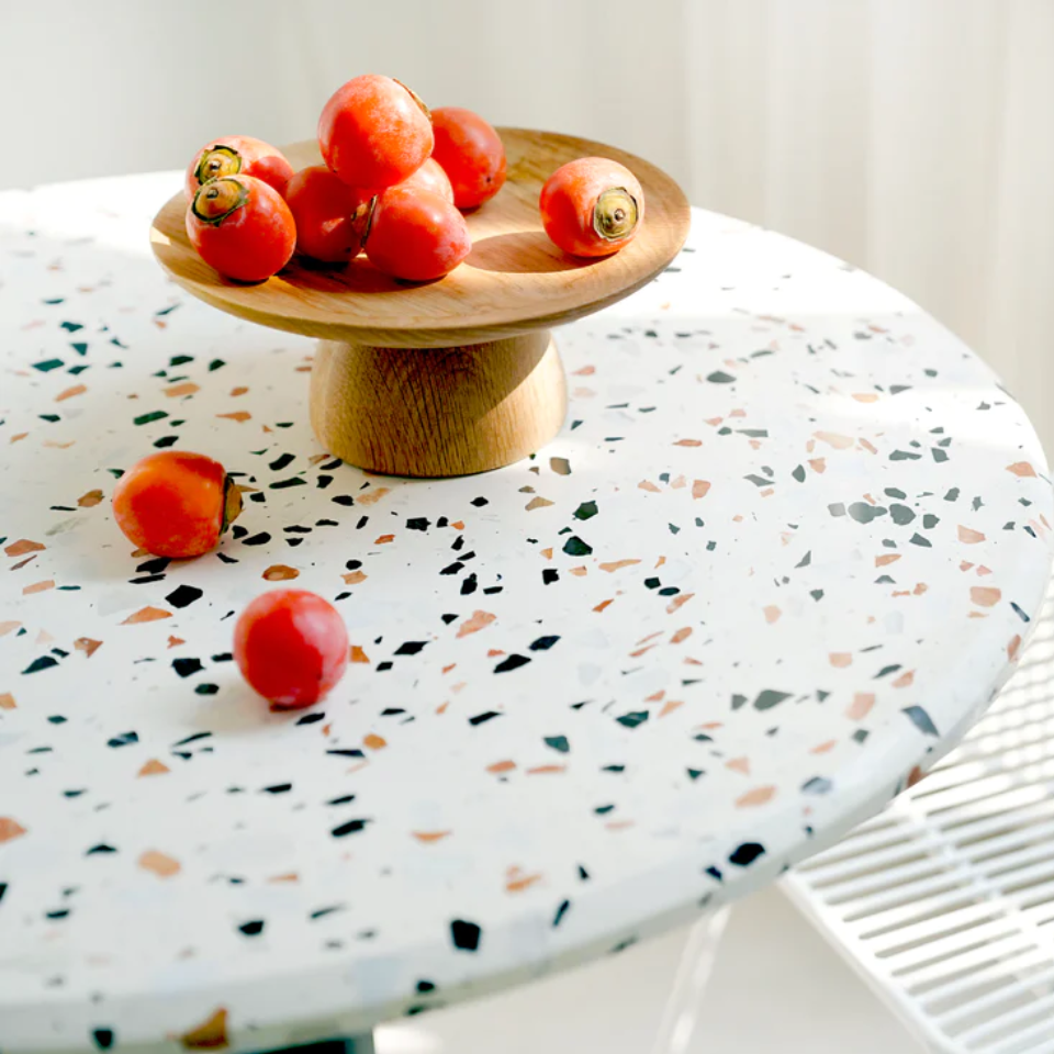 Nougat Table