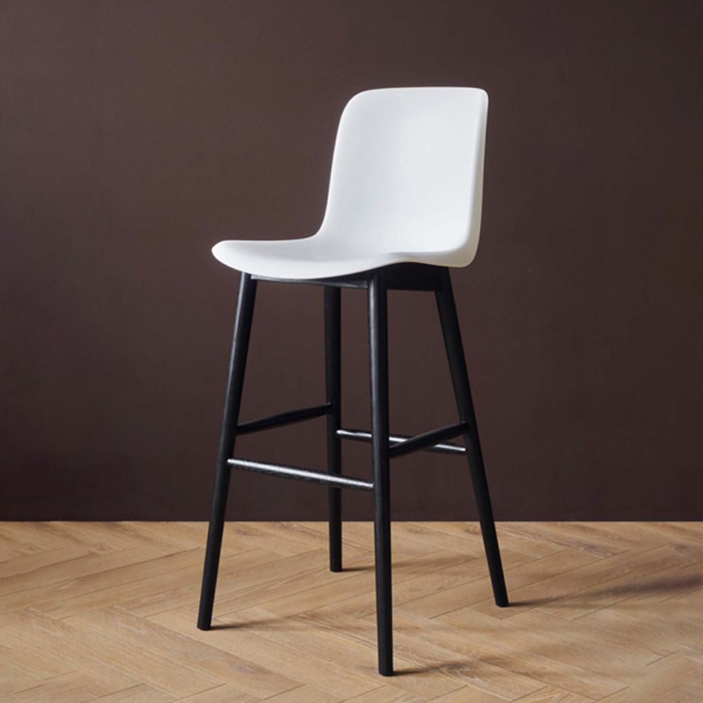 Every Chair / Grado
