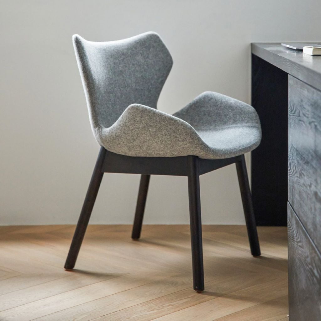 Wings Chair / Grado