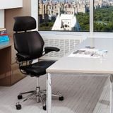 Freedom Chair / Humanscale 
