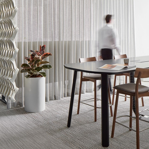  KISSEN High Table / Zenith 