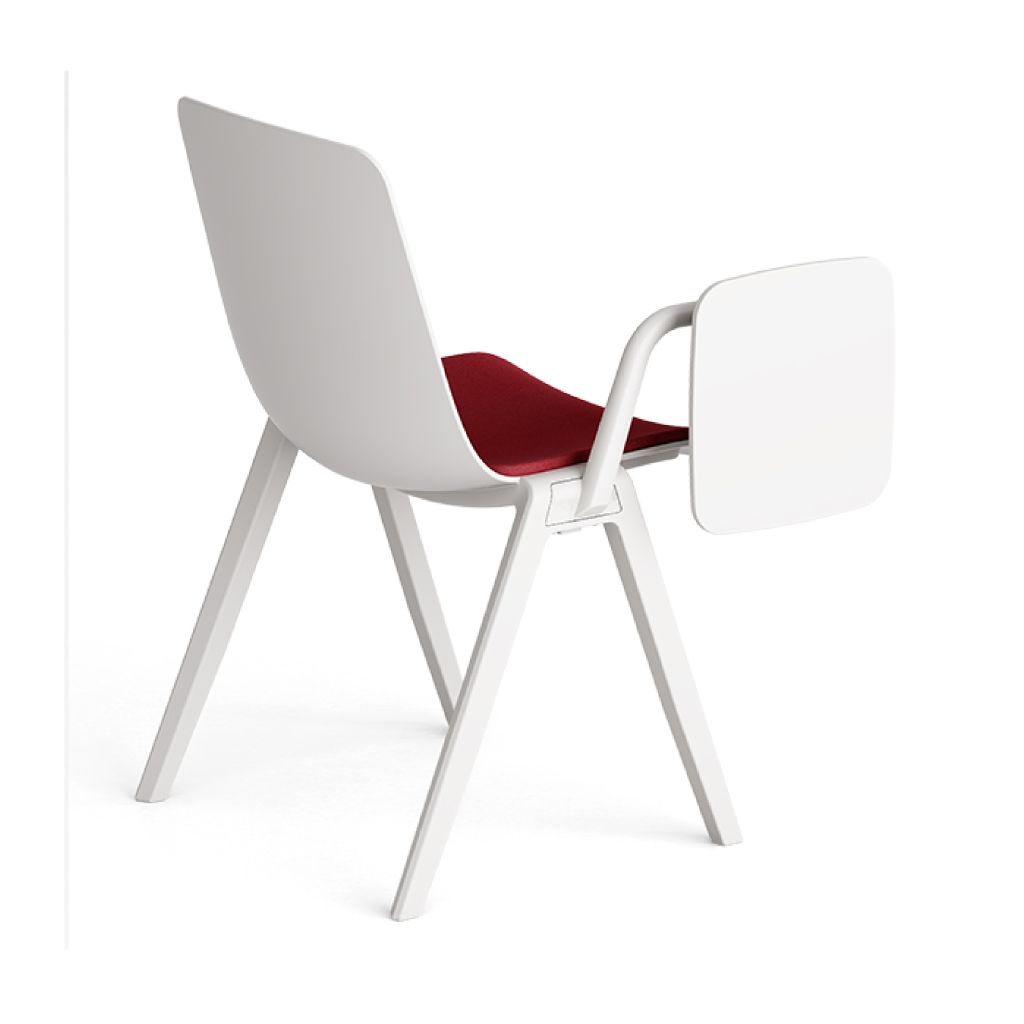 R30 Chair / Krede