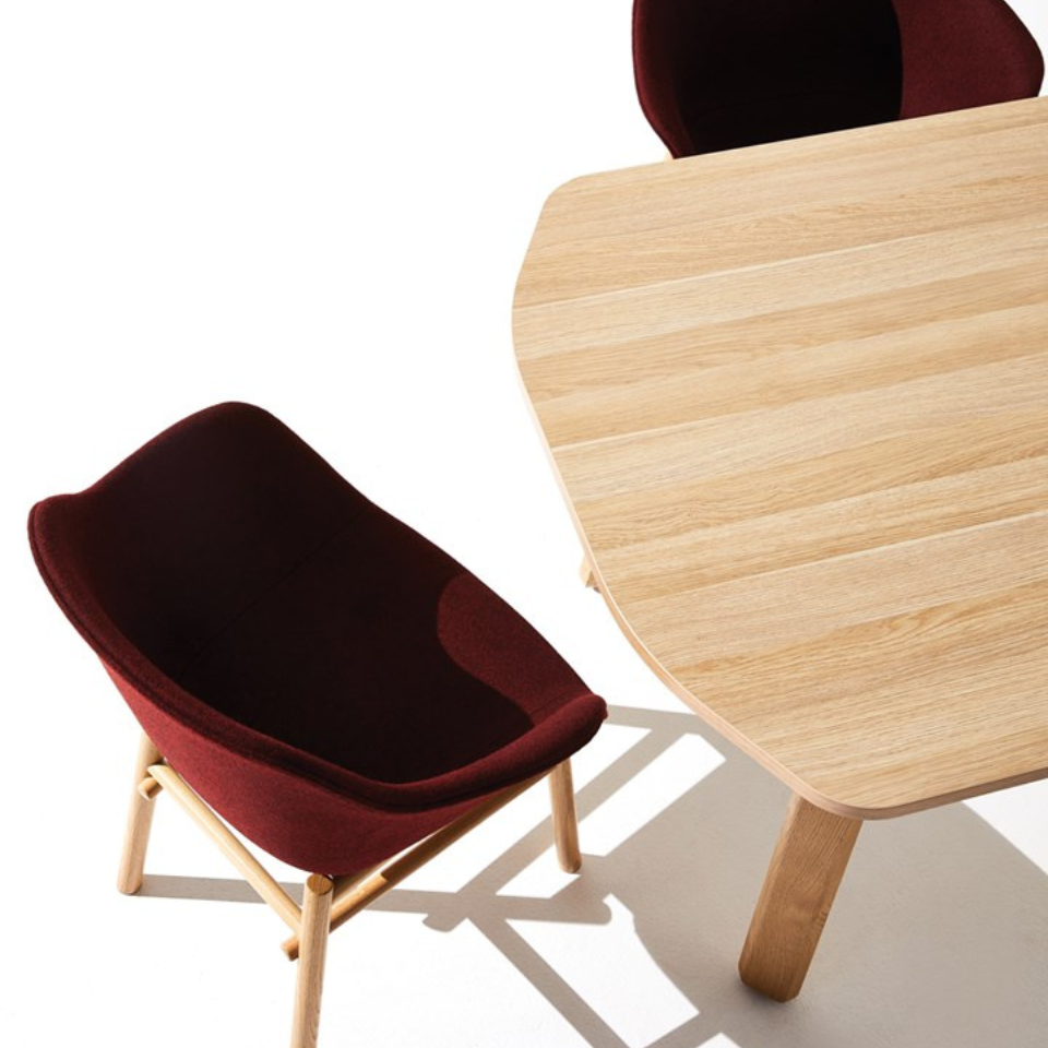 KISSEN Table / Zenith