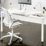  World Chair / Humanscale 