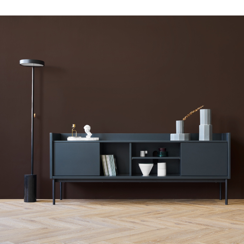 LIN Cabinet / Grado