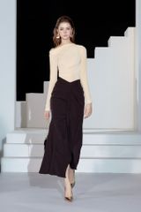 ÁO THUN DÀI TAY LỆCH VAI A1058