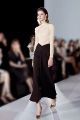 ÁO THUN DÀI TAY LỆCH VAI A1058