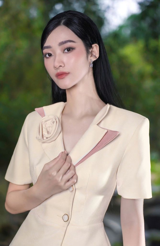 ÁO VEST HOA NỔI CỔ ÁO CÁCH TÂN CVS001