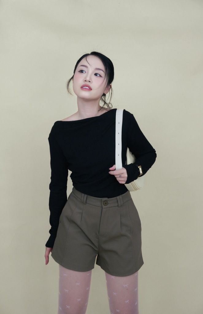 ÁO THUN TAY DÀI CỔ THUYỀN NA007