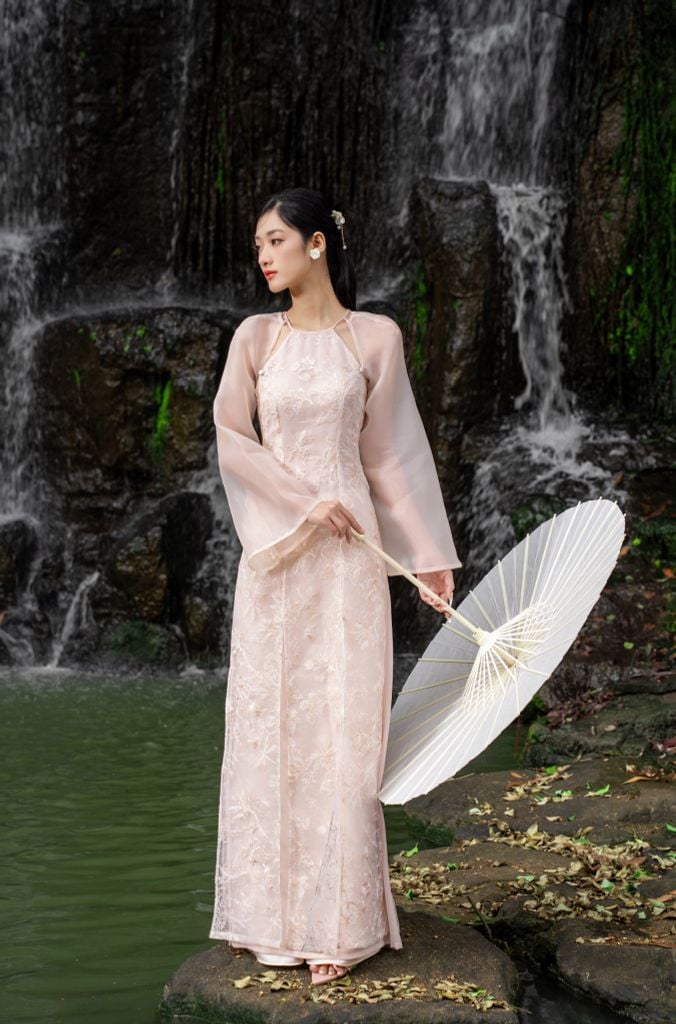 ÁO DÀI HẢI ĐƯỜNG CỔ YẾM XẺ TÀ TAY RỜI CAD0002