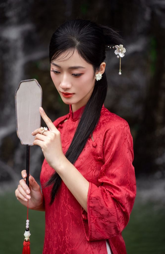 ÁO DÀI TẦM XUÂN DÁNG SUÔNG TAY LỠ CAD0003