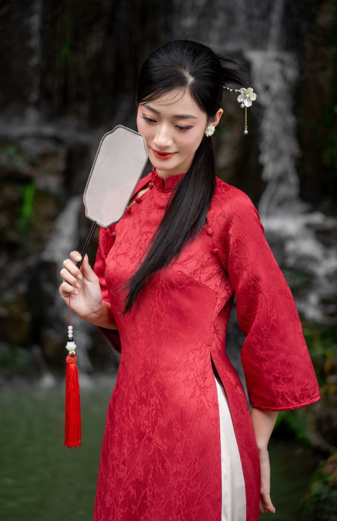 ÁO DÀI TẦM XUÂN DÁNG SUÔNG TAY LỠ CAD0003