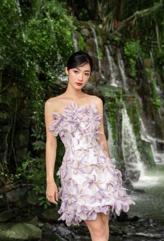 V1023 - Váy đầm thiết kế cúp ngực hoa đính thủ công - BELY