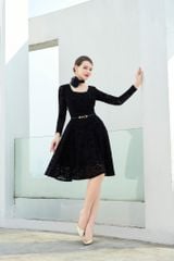 ĐẦM NGẮN DÁNG XÒE, TAY DÀI PHỐI CỔ CHỮ U V1093