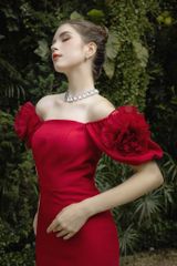 ĐẦM BÚT CHÌ TRỄ VAI DRAPING HOA V1079