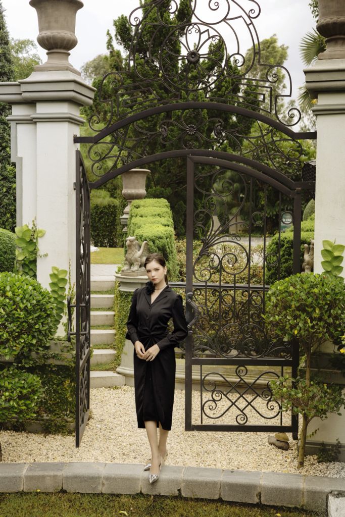 ĐẦM CỔ VEST BUỘC TÀ EO V1085