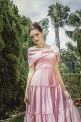 ĐẦM TRỄ VAI XẾP NƠ DÁNG XOÈ ỐC V970