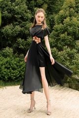 V1014 - Váy đầm thiết kế tay liền, xòe xẻ mảnh